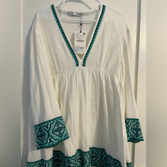 Zara Dresses & Skirts - Women| Zara Summer Tunic Dress (White)